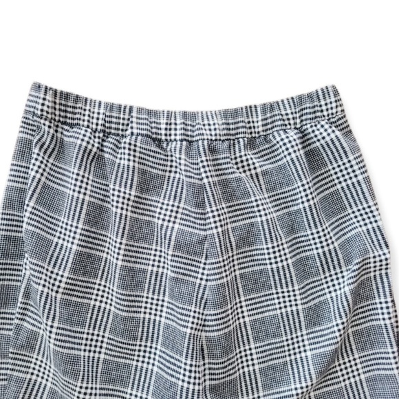 Divided plaid pants Sz 6 black white casual - Picture 7 of 7
